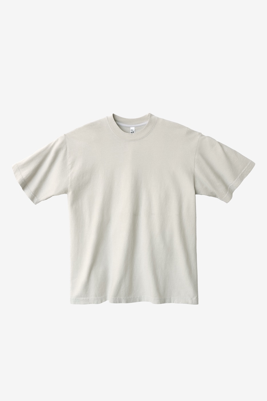 Black's Tee in cement, front